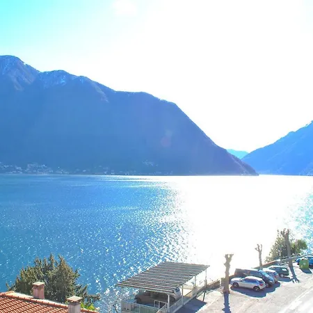 With View Sala Comacina